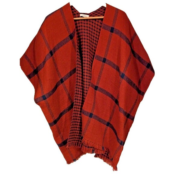 Loft‎ women's poncho Red and Blue Plaid Reversable Cozy Brunch Blanket - Picture 1 of 6